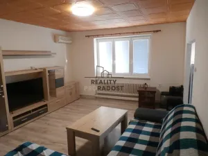 Prodej bytu 3+1, Božice, 74 m2