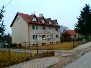 Prodej bytu 3+1, Božice, 74 m2