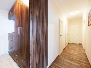 Prodej bytu 3+kk, Praha - Hostavice, U Hostavického potoka, 101 m2