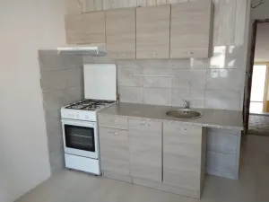 Pronájem bytu 1+1, Ústí nad Labem - Mojžíř, Jindřicha Plachty, 33 m2