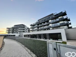 Pronájem bytu 3+kk, Praha, Hasilova, 76 m2