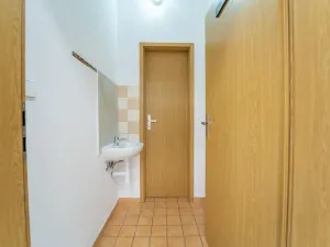 Pronájem kanceláře, Kolín - Kolín III, Legerova, 92 m2