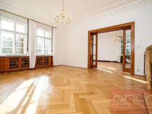 Pronájem bytu 6+kk a větší, Praha - Střešovice, Slunná, 300 m2