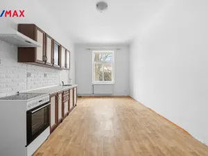 Pronájem bytu 1+1, Hronov, T. G. Masaryka, 50 m2