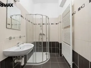 Prodej činžovního domu, Hronov, T. G. Masaryka, 620 m2