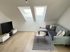 Pronájem bytu 3+kk, Chýně, Uherova, 68 m2