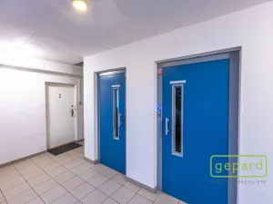 Prodej bytu 3+kk, Praha - Kobylisy, Košťálkova, 66 m2