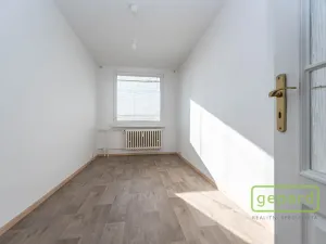 Prodej bytu 3+kk, Praha - Kobylisy, Košťálkova, 72 m2