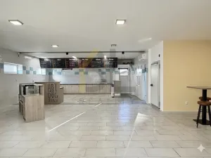 Pronájem obchodního prostoru, Hodonín, Slavíkova, 122 m2