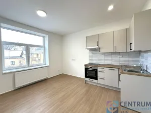 Pronájem bytu 2+kk, Jablonec nad Nisou, U Jeslí, 40 m2