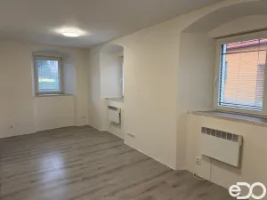 Pronájem bytu 2+kk, Miletín, Komenského, 49 m2