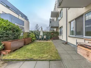 Prodej bytu 3+kk, Praha - Hostavice, U Hostavického potoka, 70 m2