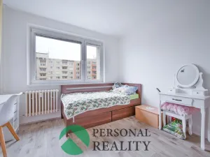 Prodej bytu 3+1, Karlovy Vary, U Koupaliště, 68 m2