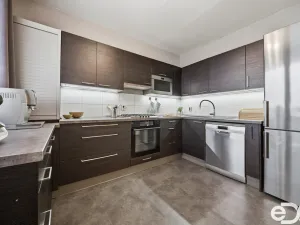 Prodej bytu 3+1, Hradec Králové, třída Edvarda Beneše, 84 m2