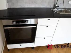 Pronájem bytu 2+kk, Praha - Břevnov, Bělohorská, 44 m2