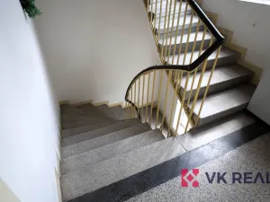 Pronájem bytu 2+kk, Praha - Břevnov, Bělohorská, 44 m2