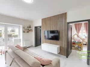 Prodej bytu 3+kk, Stochov, Zahradní, 52 m2