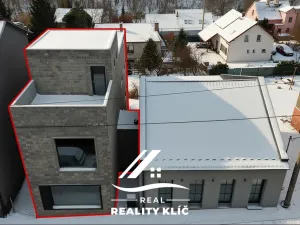 Pronájem kanceláře, Ostrava, Československé armády, 151 m2