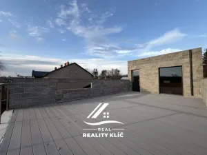 Pronájem kanceláře, Ostrava, Československé armády, 151 m2