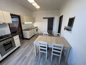 Pronájem bytu 1+1, Olomouc, Šmeralova, 45 m2