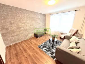 Pronájem bytu 2+1, Solenice, 50 m2