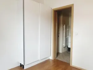 Pronájem bytu 2+kk, Praha - Modřany, Pískařská, 55 m2