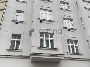 Pronájem bytu 2+kk, Praha, Pod Kotlaskou, 76 m2