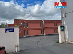 Pronájem garáže, Kladno, Bellevue, 17 m2