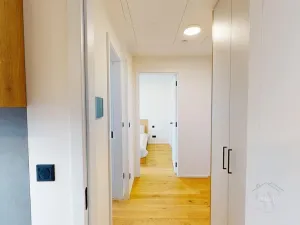 Pronájem bytu 2+kk, Praha - Troja, Pod Hrachovkou, 49 m2