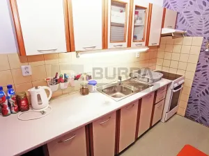 Prodej bytu 3+1, Měšice, 68 m2