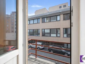 Prodej bytu 3+1, Praha - Nusle, U Svépomoci, 65 m2