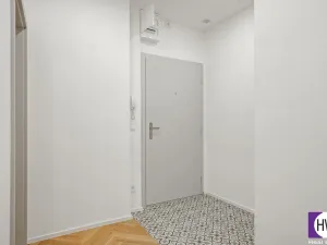 Prodej bytu 3+1, Praha - Nusle, U Svépomoci, 65 m2