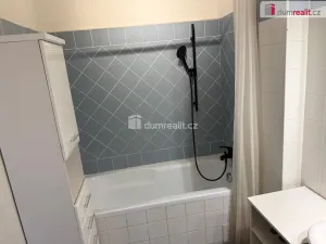 Pronájem bytu 2+kk, Praha - Vršovice, Rybalkova, 59 m2