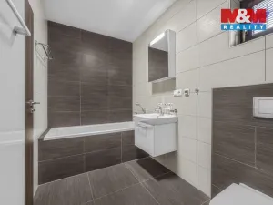 Prodej rodinného domu, Nučice, Na Čtyřku, 100 m2