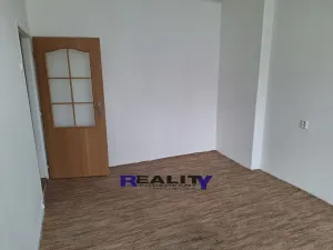 Pronájem bytu 1+kk, Podbořany, Husova, 24 m2
