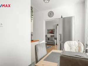 Prodej bytu 2+1, Třebíč - Nové Dvory, Fr. Hrubína, 52 m2