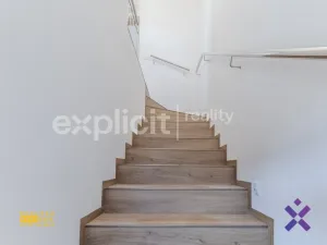 Prodej bytu 3+kk, Ostrožská Nová Ves, U Svatých, 81 m2