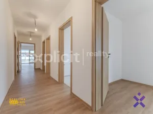 Prodej bytu 4+kk, Ostrožská Nová Ves, U Svatých, 116 m2