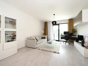 Pronájem bytu 2+kk, Praha - Karlín, U Mlýnského kanálu, 67 m2