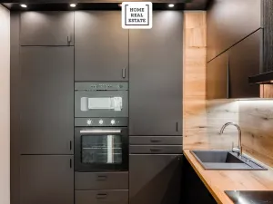 Prodej bytu 3+kk, Praha - Strašnice, Zvěřinova, 97 m2