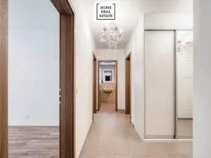 Prodej bytu 3+kk, Praha - Strašnice, Zvěřinova, 97 m2