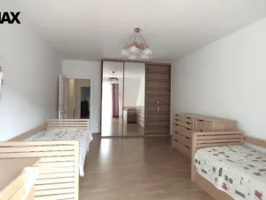 Pronájem bytu 3+1, Karlovy Vary, Mariánskolázeňská, 120 m2