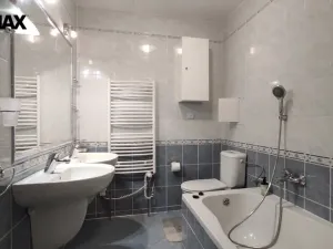 Pronájem bytu 3+1, Karlovy Vary, Mariánskolázeňská, 120 m2