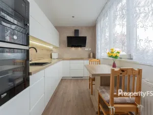 Prodej bytu 3+1, Ostrava - Dubina, Václava Košaře, 68 m2