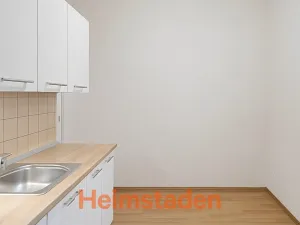 Pronájem bytu 2+1, Orlová - Lutyně, Lesní, 46 m2