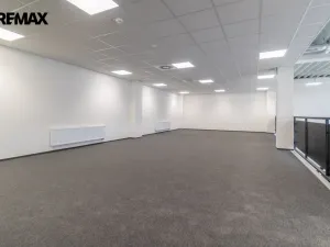 Pronájem kanceláře, Tuchoměřice, 289 m2