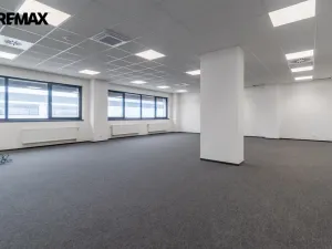 Pronájem kanceláře, Tuchoměřice, 289 m2