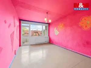 Prodej bytu 3+1, Děčín - Děčín II-Nové Město, Vokolkova, 83 m2