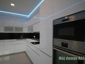 Pronájem bytu 4+kk, Praha - Smíchov, Plzeňská, 100 m2