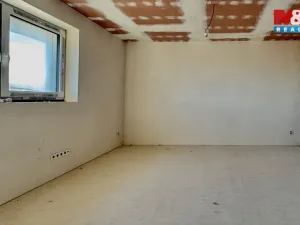 Prodej rodinného domu, Hrušky, 171 m2